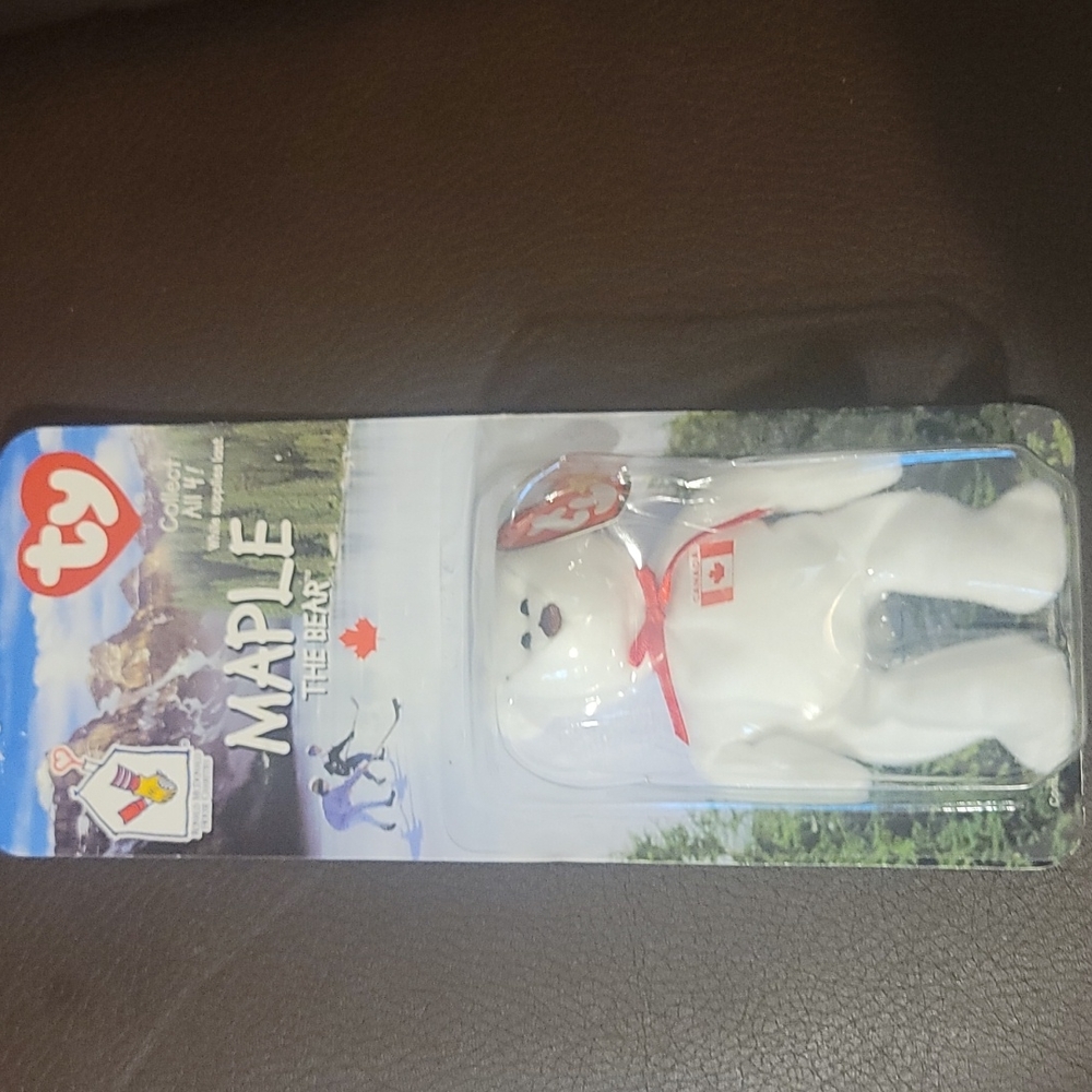 Nwt maple ty bear